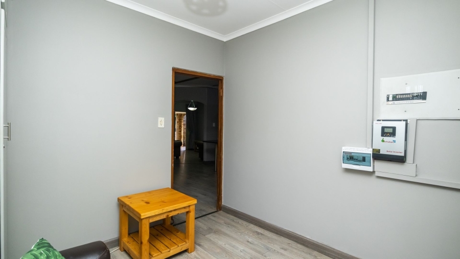 3 Bedroom Property for Sale in Safari Gardens North West